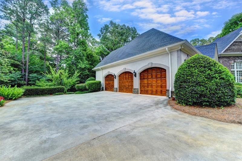 4410 Old Wesleyan Woods, Alpharetta, GA 30022 - photo 1