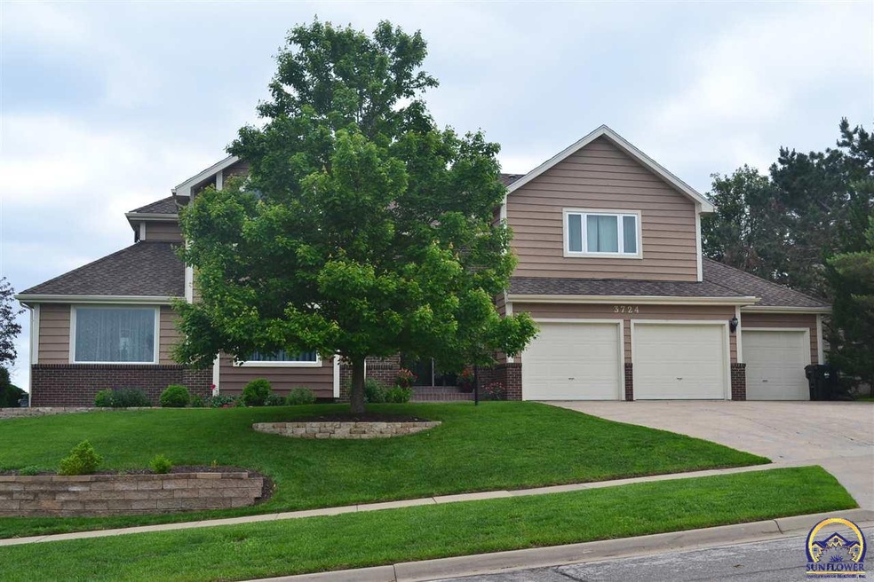 3724 SW Cobblestone Place, Topeka, KS 66610 - photo 1