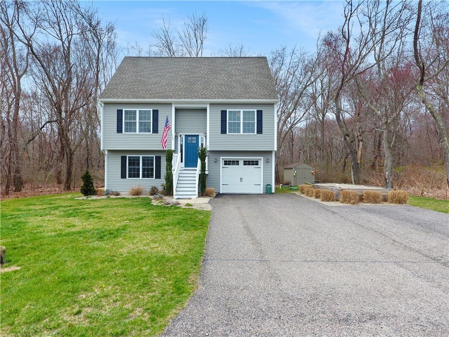 56 Osceola Ave, Narragansett, RI 02882 - photo 1