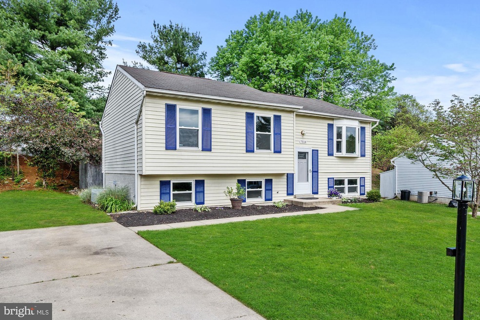 7514 Braemar Ct, Sykesville, MD 21784 - photo 1