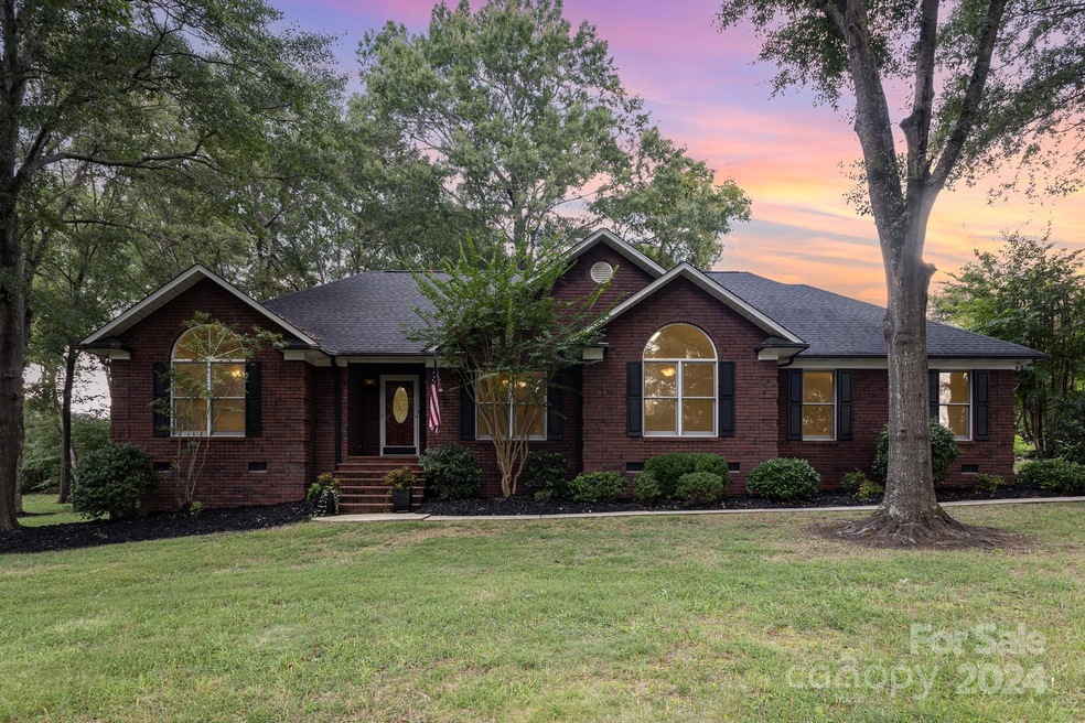 4328 Granada Dr SW, Concord, NC 28027 - photo 1