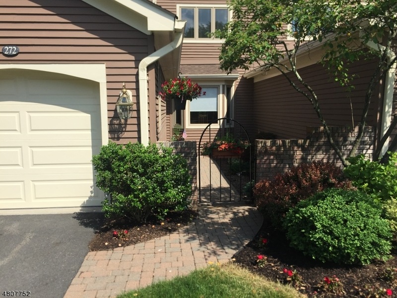 272 Belmont Place, Mahwah, NJ 07430 - photo 1