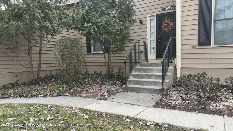 70-web-or-mls-1850 Burcham Spring (13)