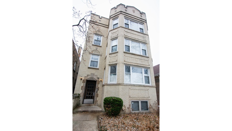 6336 N Rockwell St unit 1, Chicago, IL 60659 - photo 1