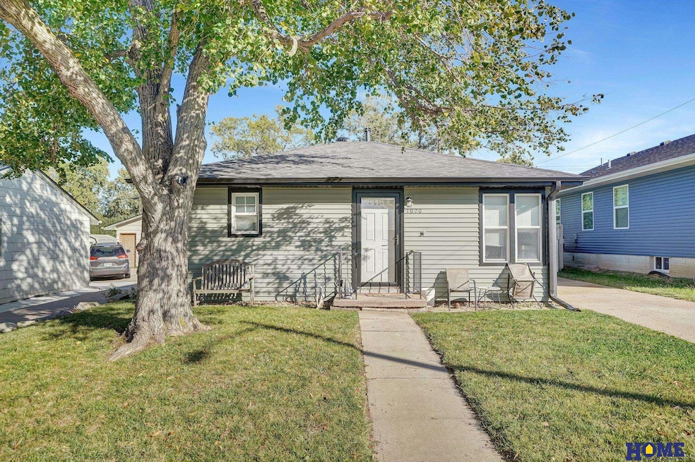 1020 Furnas Ave, Lincoln, NE 68521 - photo 1