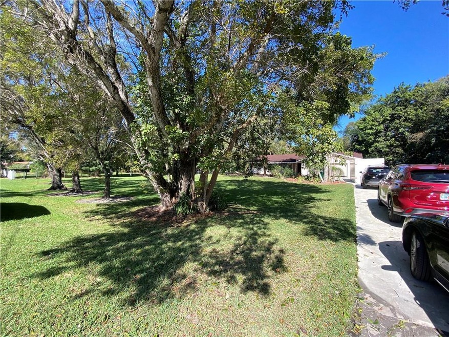 10891 SW 25th St, Davie, FL 33324 - photo 1