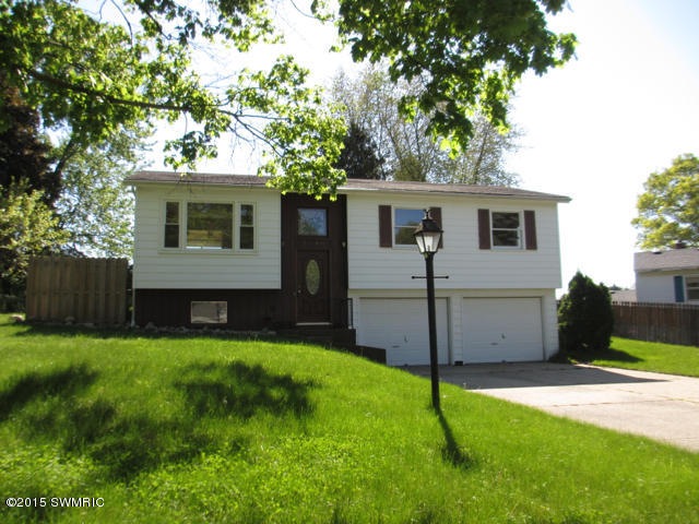2140 Merlin St NE Front Elevation Best