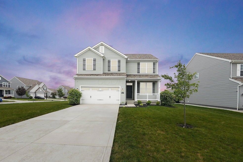 1-web-or-mls-202-rosewood-loop-sw