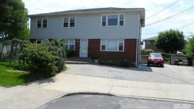 256 Jefferson Ave unit 2, Franklin Square, NY 11010 - photo 1