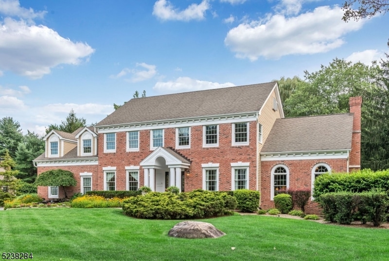 516 Old Post Rd, Wyckoff, NJ 07481 - photo 1