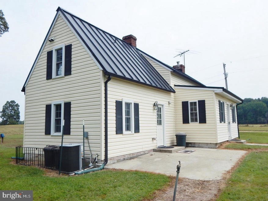 9285 Mudd Farm Ln, La Plata, MD 20646 - photo 1