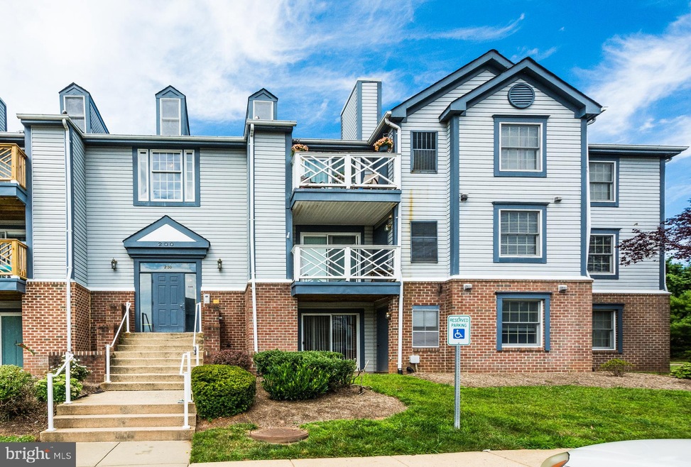 200 Oak Leaf Cir unit H, Abingdon, MD 21009 - photo 1