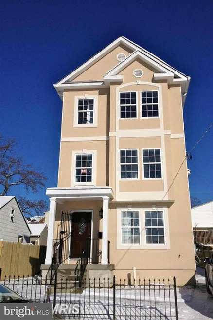 5122 E St SE, Washington, DC 20019 - photo 1