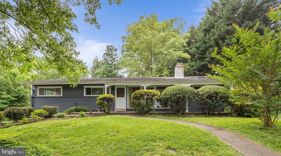 116 S Swarthmore Ave, Swarthmore, PA 19081 - photo 1