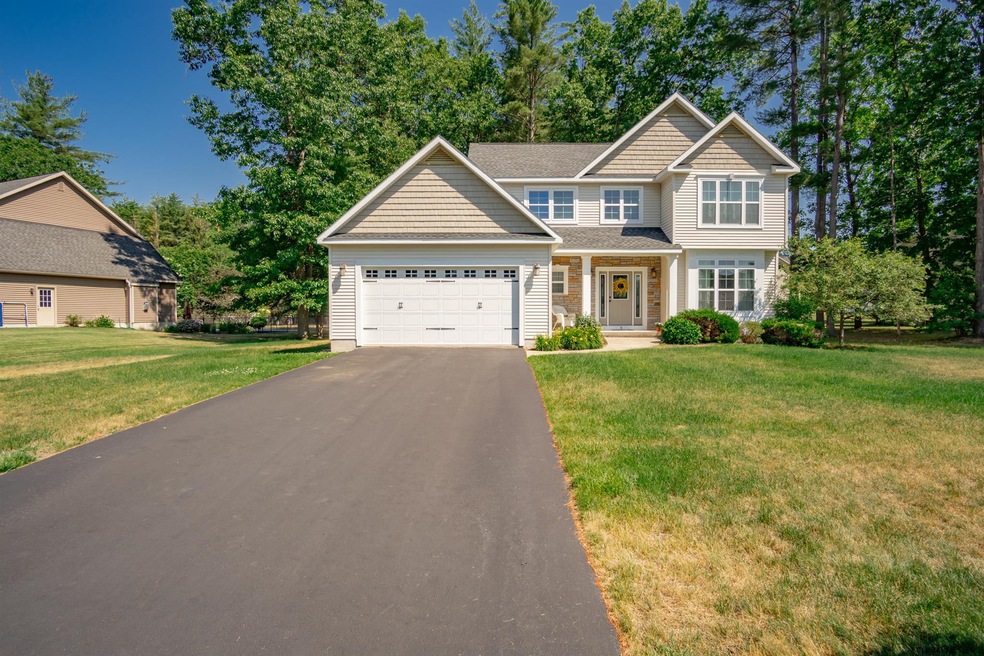 9 Wyndham Way, Ballston Spa, NY 12020 - photo 1