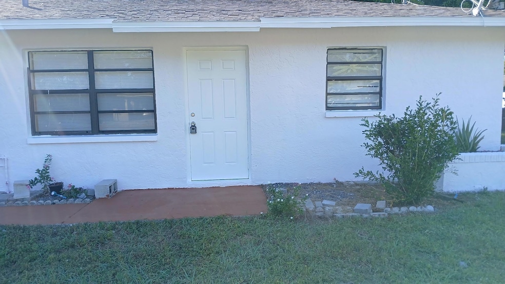 1958 Knight St, Fort Myers, FL 33916 - photo 1