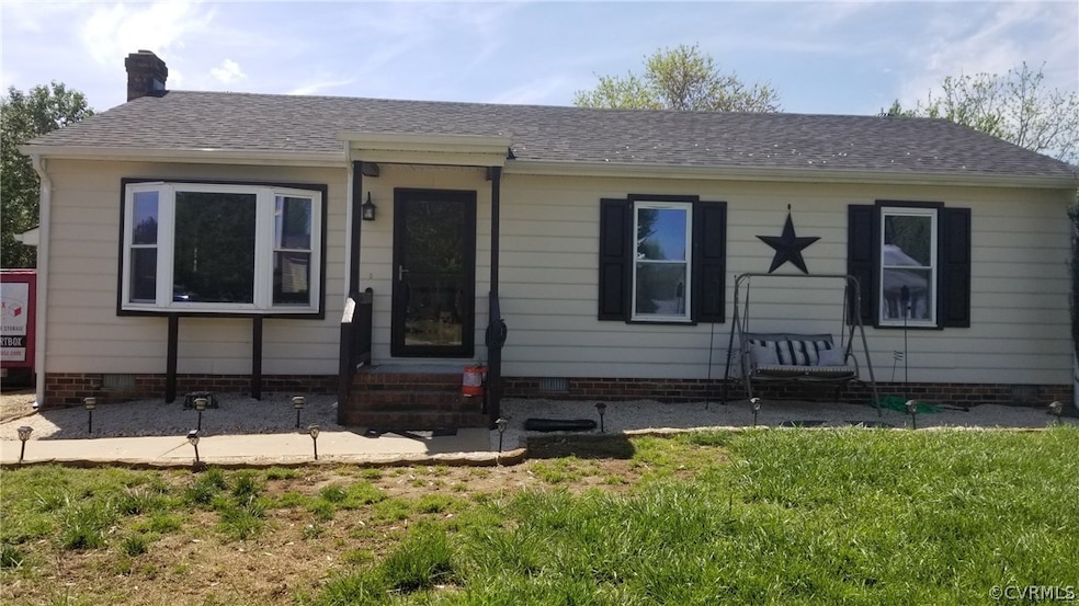 8918 Deerwater Rd, North Chesterfield, VA 23237 - photo 1