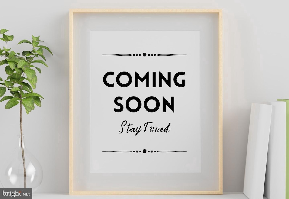 7907 Forest Path Way, Springfield, VA 22153 - photo 1