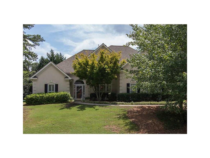 Exterior Front. Beautiful traditional  home in des