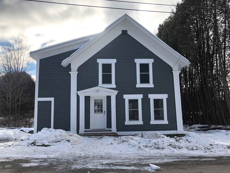 28 Lincoln Ave, Barton, VT 05822 - photo 1