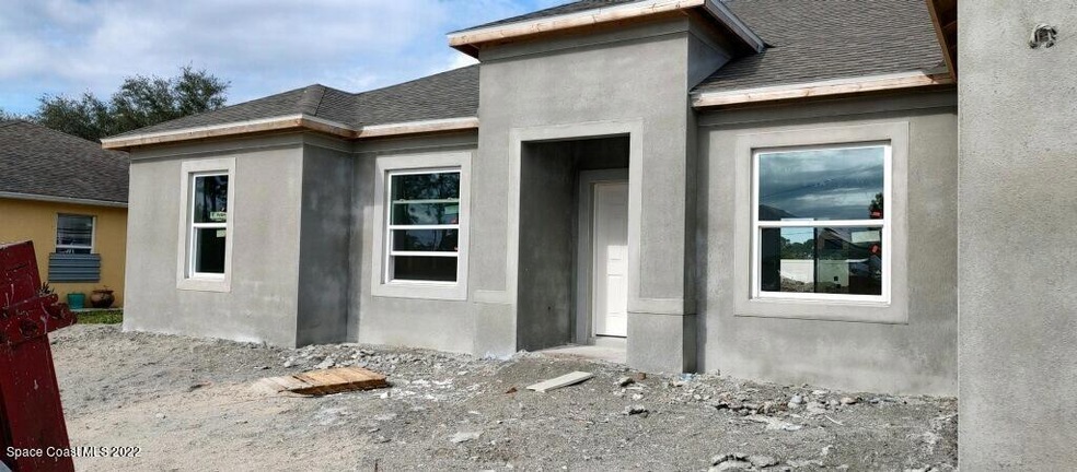 1133 lynbrook exterior