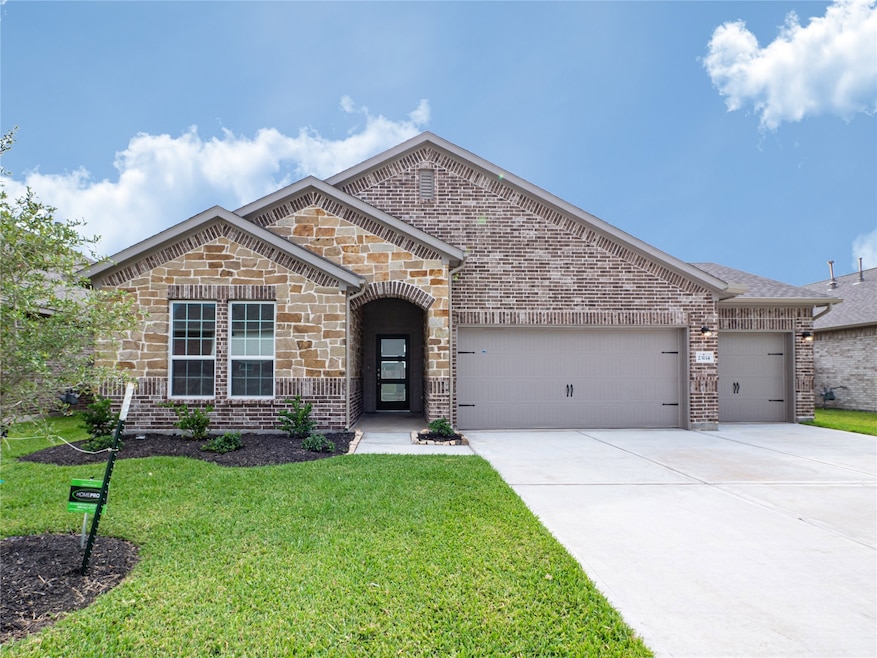 23114 Bordeaux Dr, Alvin, TX 77511 - photo 1