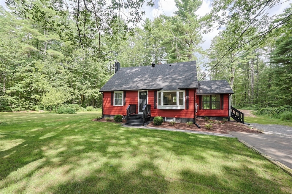 25 Bailey Rd, West Townsend, MA 01474 - photo 1