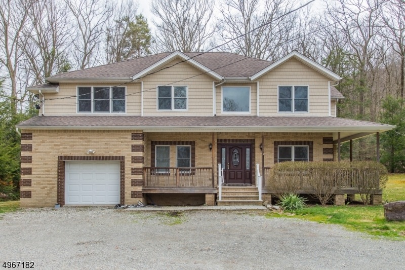 14 Wenonah Ct, Hewitt, NJ 07421 - photo 1