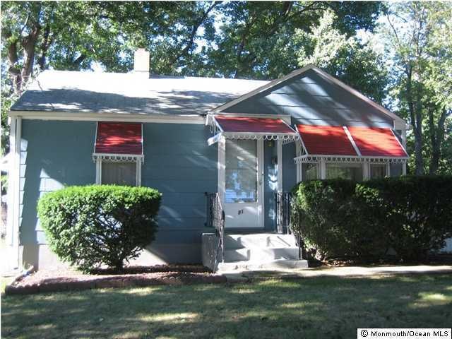 81 Cherry St, Tinton Falls, NJ 07724 - photo 1