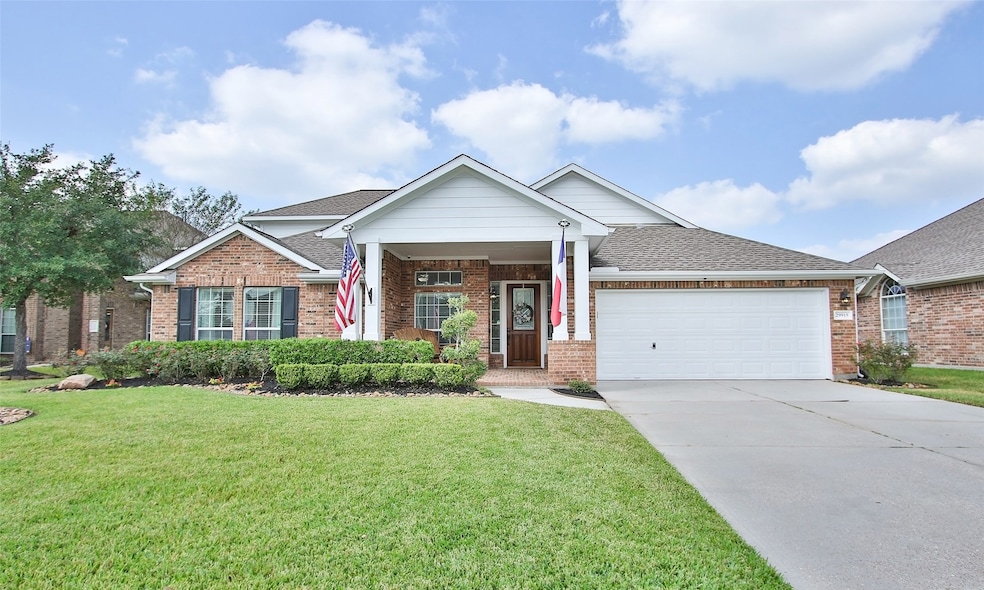 29915 Adobe Falls Dr, Spring, TX 77386 - photo 1