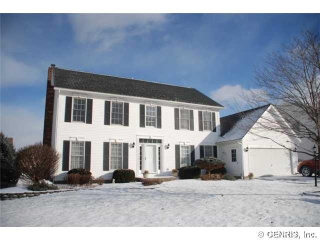 Exterior Front Welcome to 33 Woodworth Street! Wal