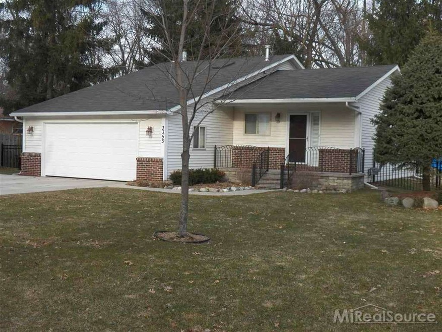 3355 Edgemere Ave, West Bloomfield, MI 48324 - photo 1