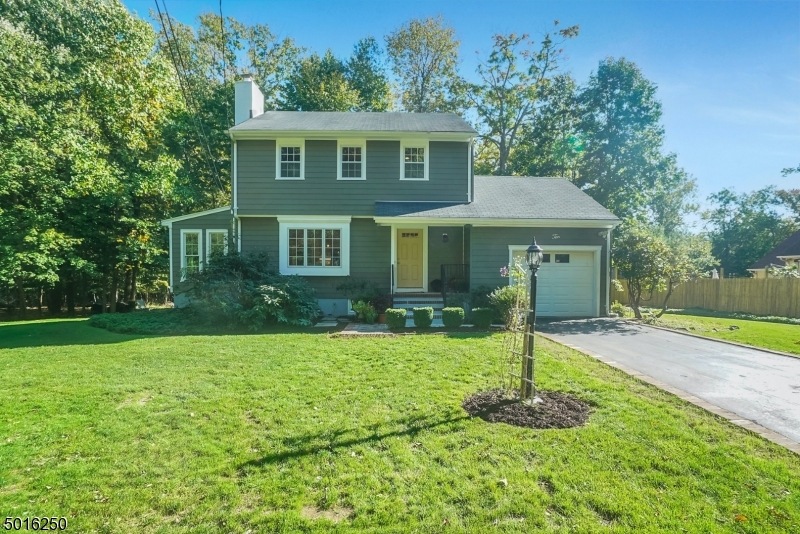 10 Whippany Ave, Warren, NJ 07059 - photo 1