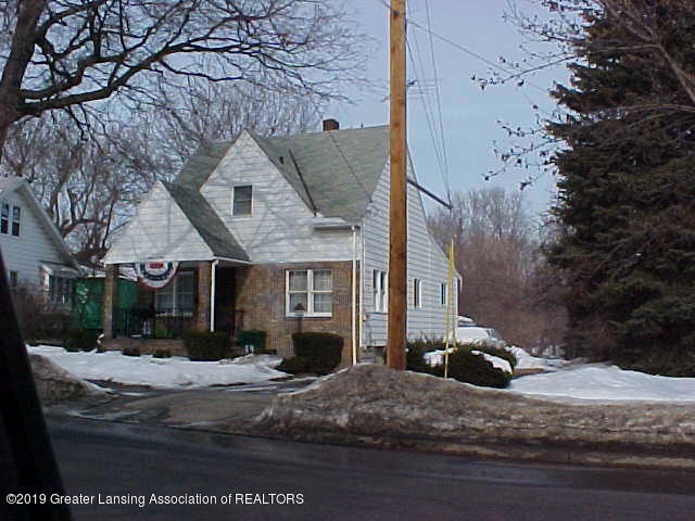 FRONT EXTERIOR
