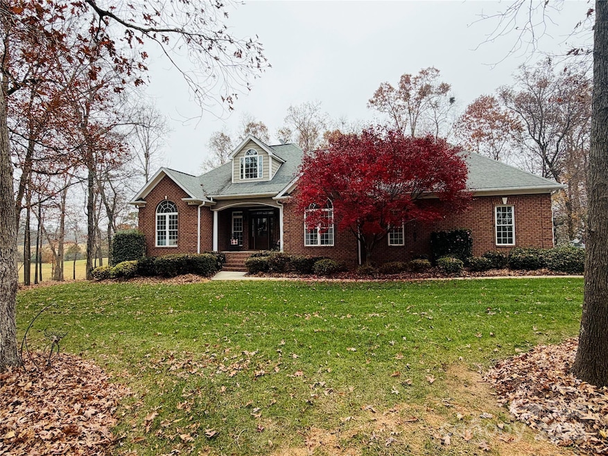 5201 Barrier Store Rd, Mount Pleasant, NC 28124 - photo 1