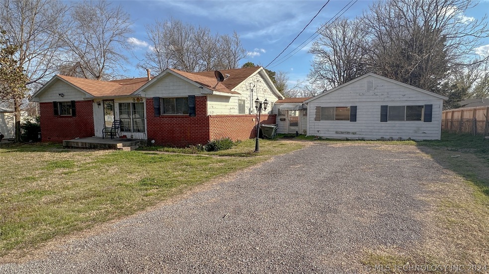 Garage was converted. Behind garage is the previou