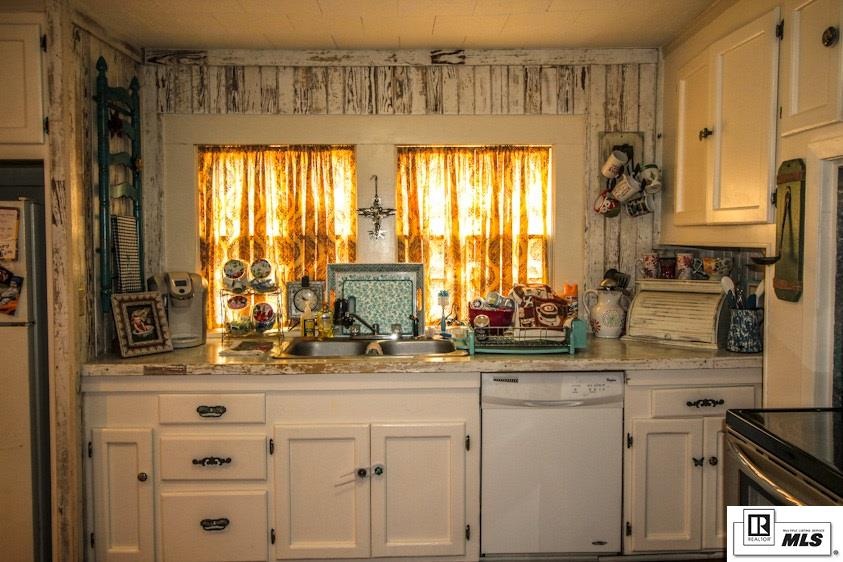 5977 Leamon Baker Rd, Bastrop, LA 71220 - photo 1