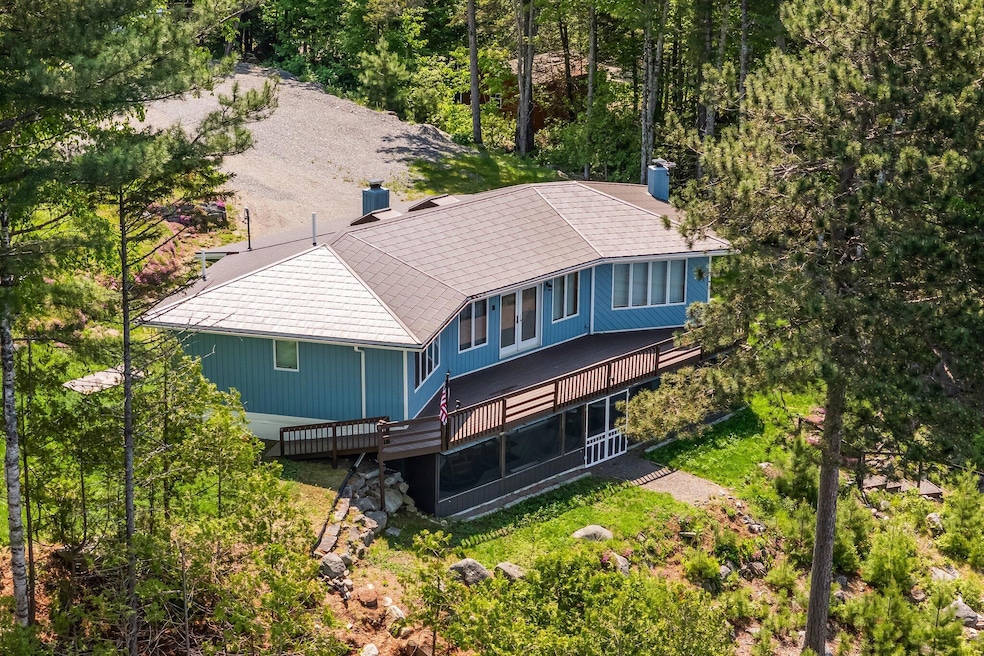 19-web-or-mls-421-deep-cove-rd