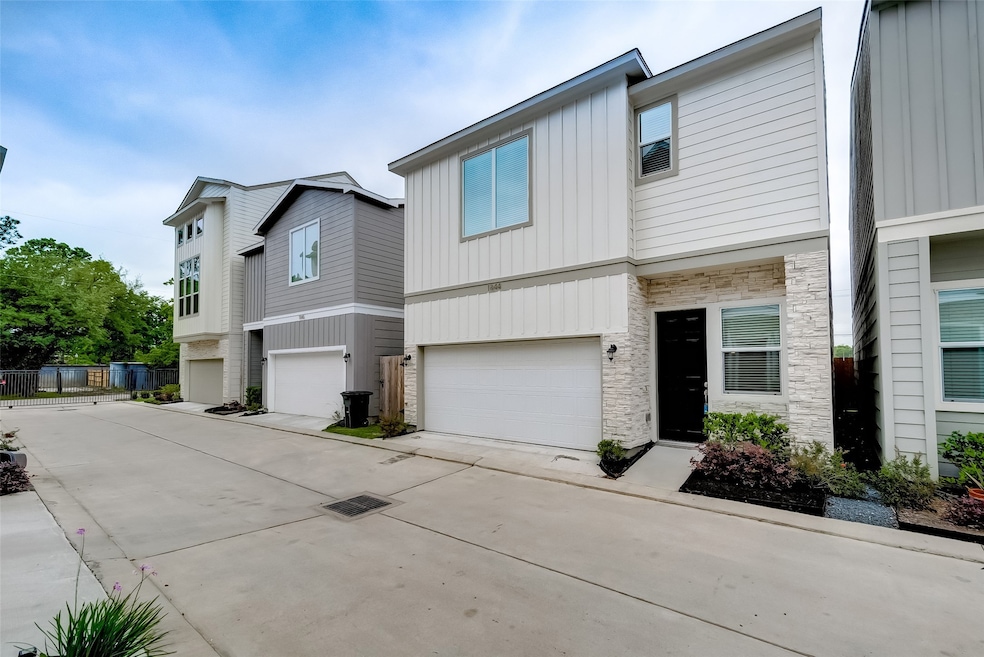 For Rent $2,600/month