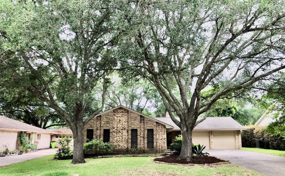 2004 Shadylane St, Richmond, TX 77469 - photo 1