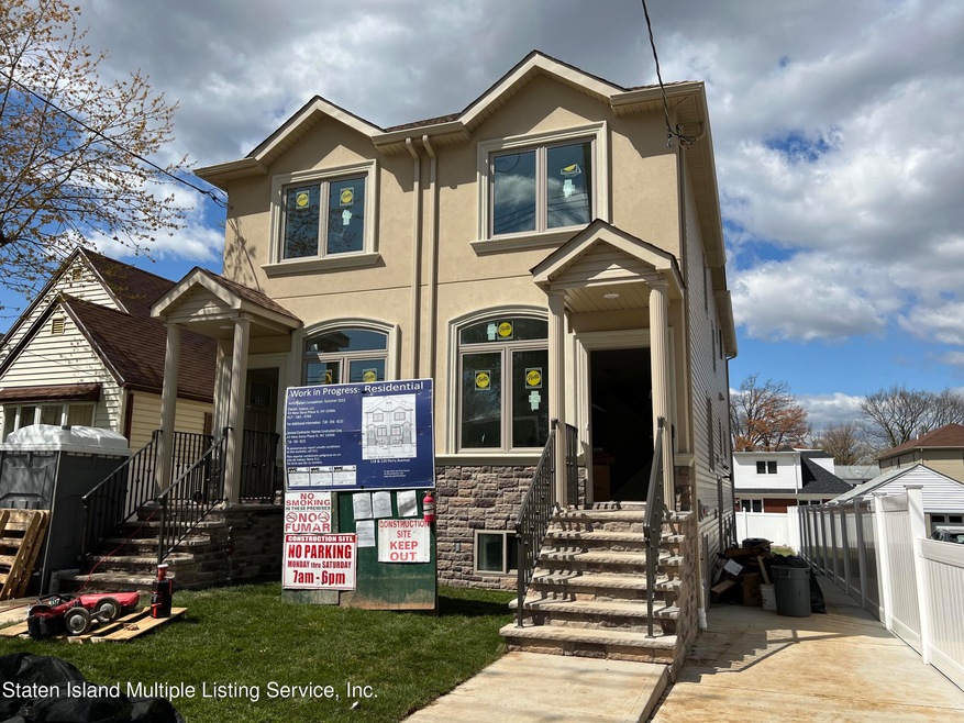 118 Perry Ave, Staten Island, NY 10314 - photo 1