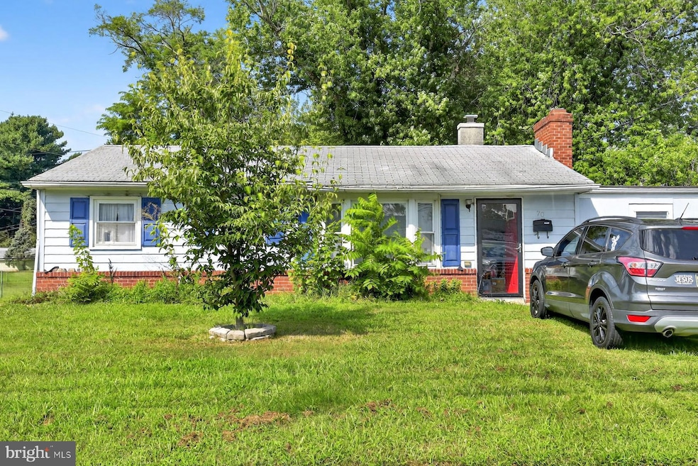 70 Prangs Ln, New Castle, DE 19720 - photo 1