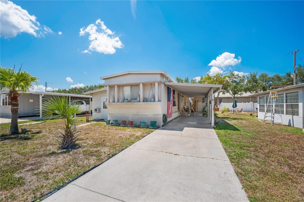 332 S Port Royal Ln, Apollo Beach, FL 33572 - photo 1