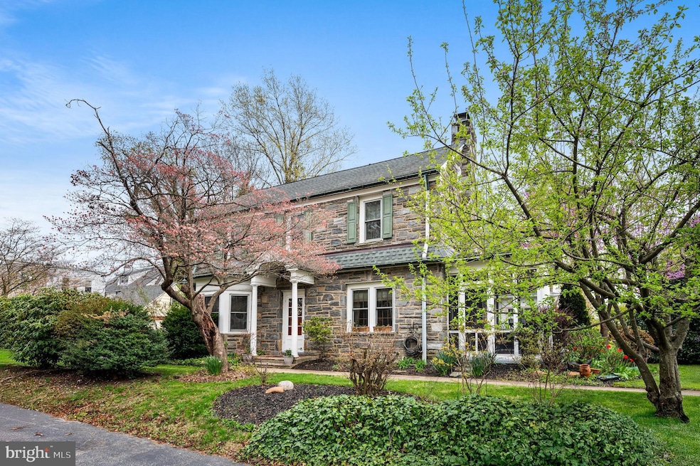 281 Wayne Ave, Lansdowne, PA 19050 - photo 1