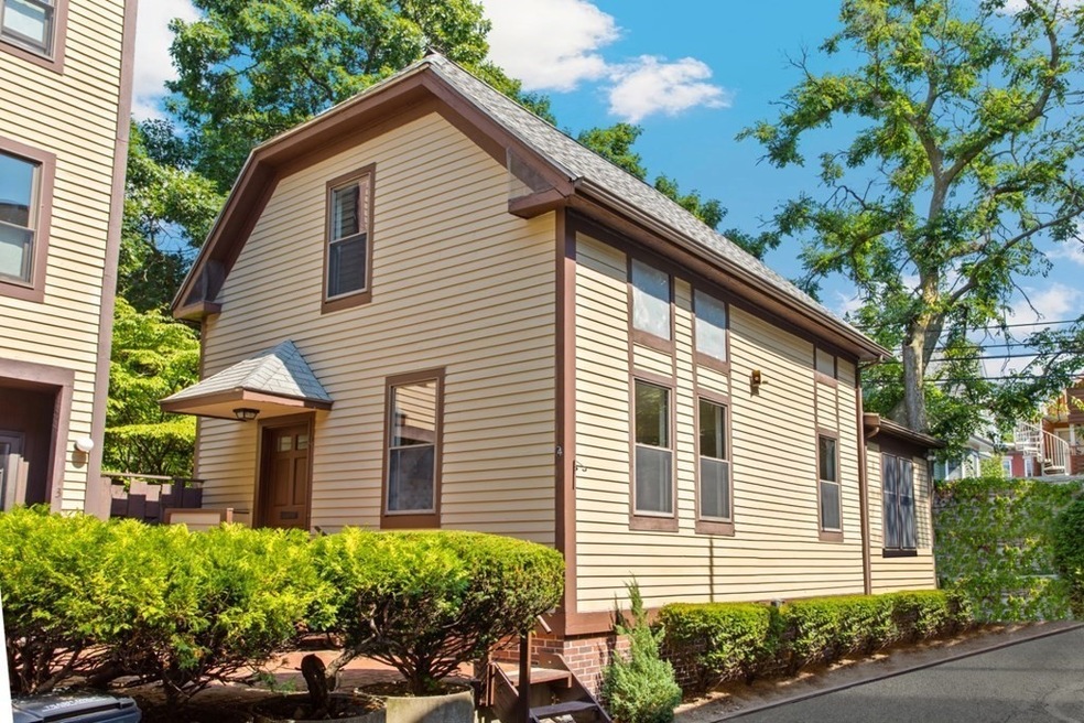 36 Irving St unit R, Cambridge, MA 02138 - photo 1