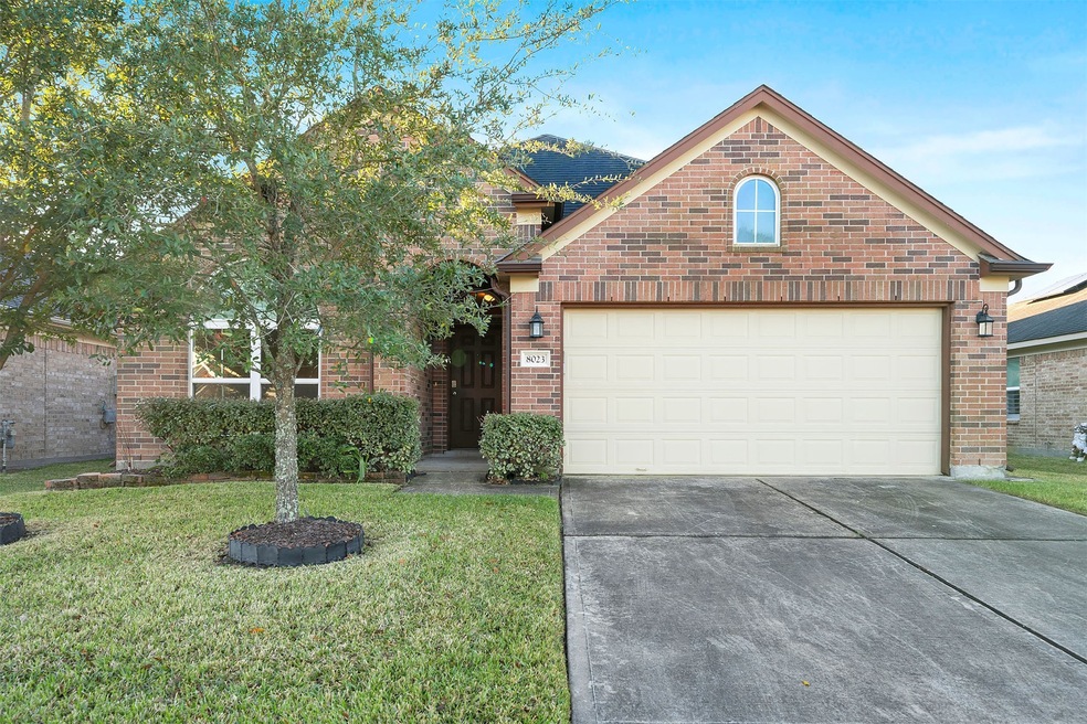 8023 Oahu Ct, Houston, TX 77040 - photo 1