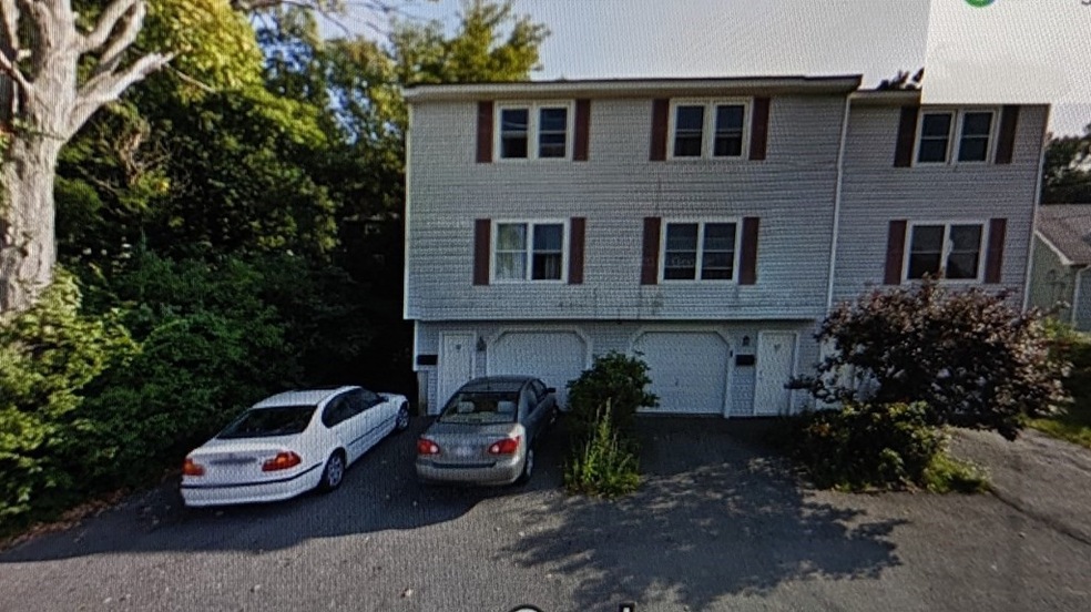 17 Corrigan Way unit 2, Lowell, MA 01852 - photo 1