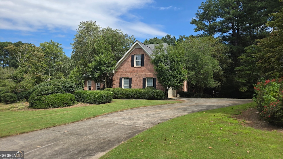 2329 Lochinver Ln SW, Conyers, GA 30094 - photo 1