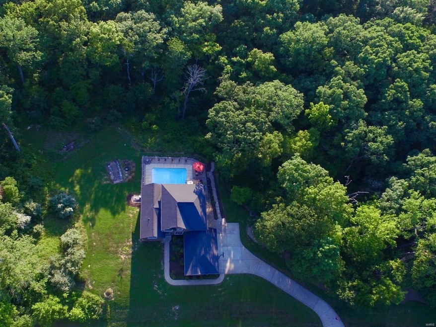 5469 Barber Ln, Freeburg, IL 62243 - photo 1