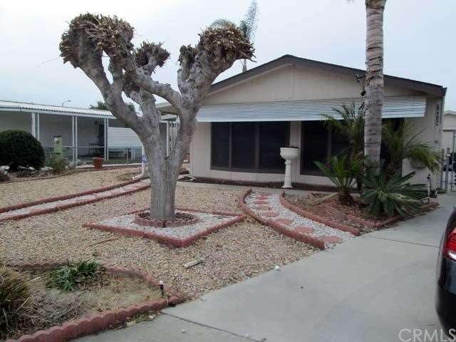 2 bedroom/2 bath home with garage and RV parking w